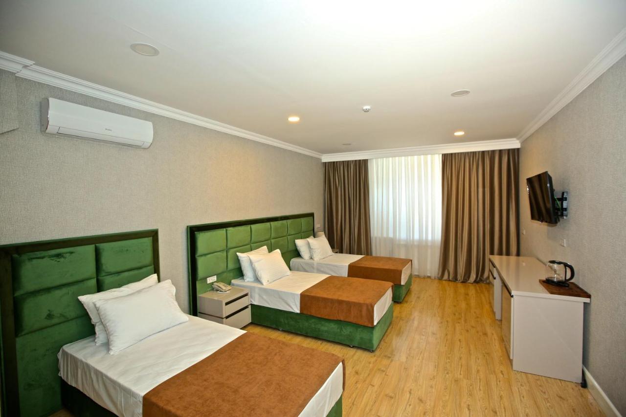 Rusel Park Hotel Baku Exterior photo