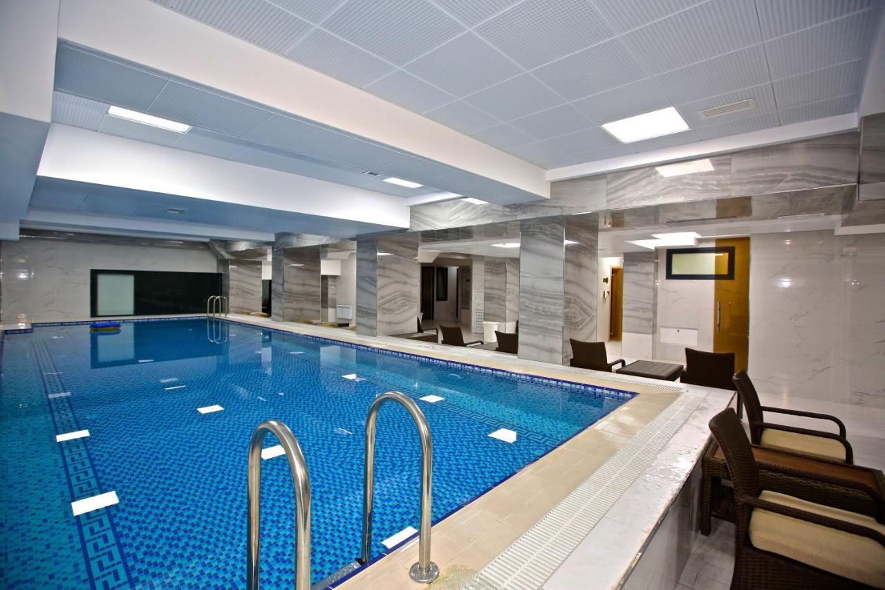 Rusel Park Hotel Baku Exterior photo