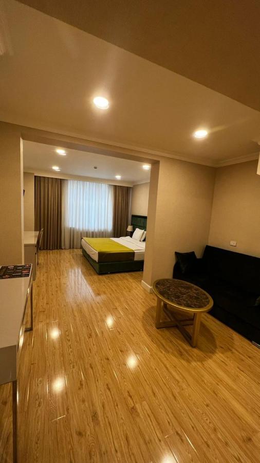 Rusel Park Hotel Baku Exterior photo